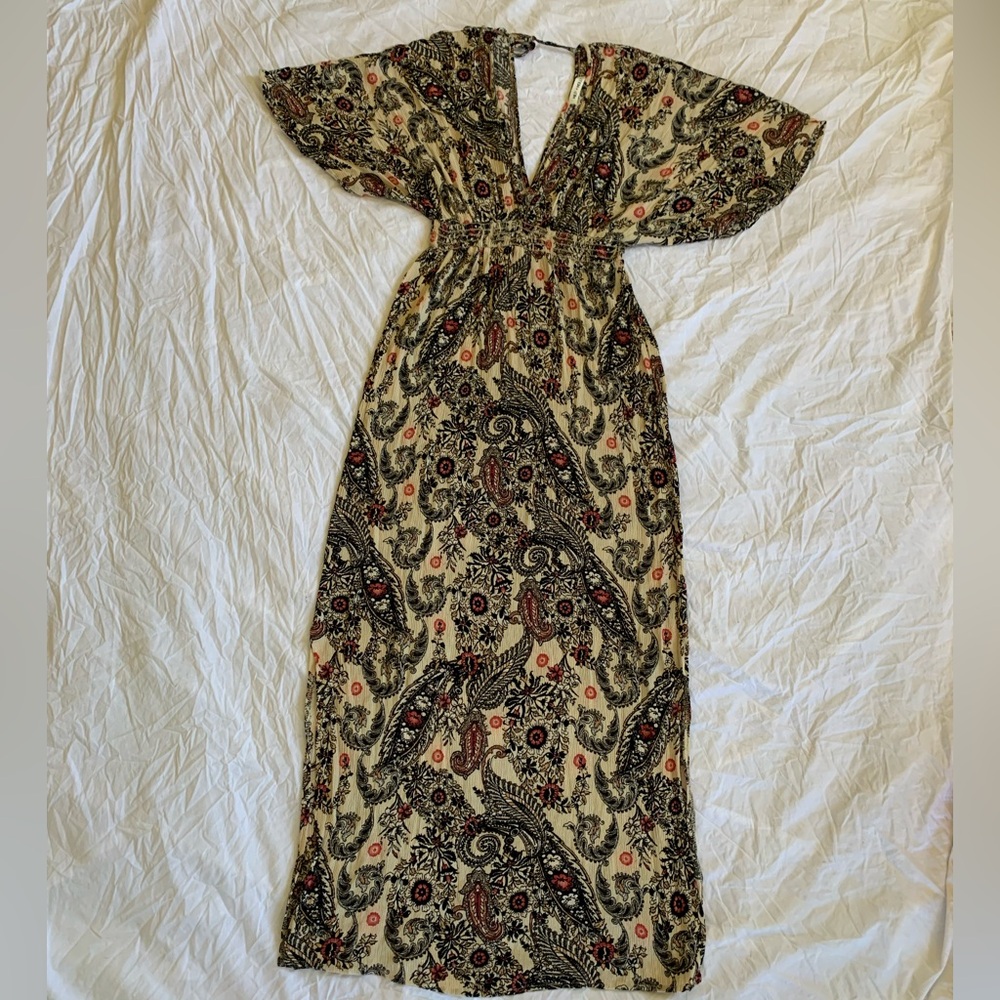 Elegant Paisley Maxi Dress